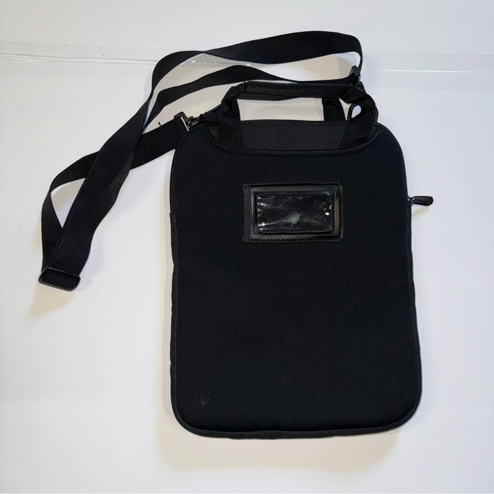 Targus Vertical Laptop Sleeve Case Bag 12 In - Picture 5 of 8